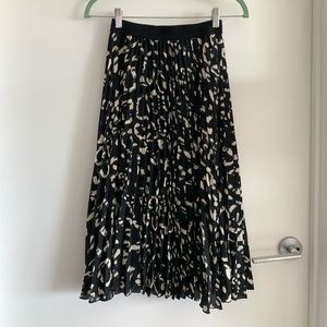 H&M midi skirt